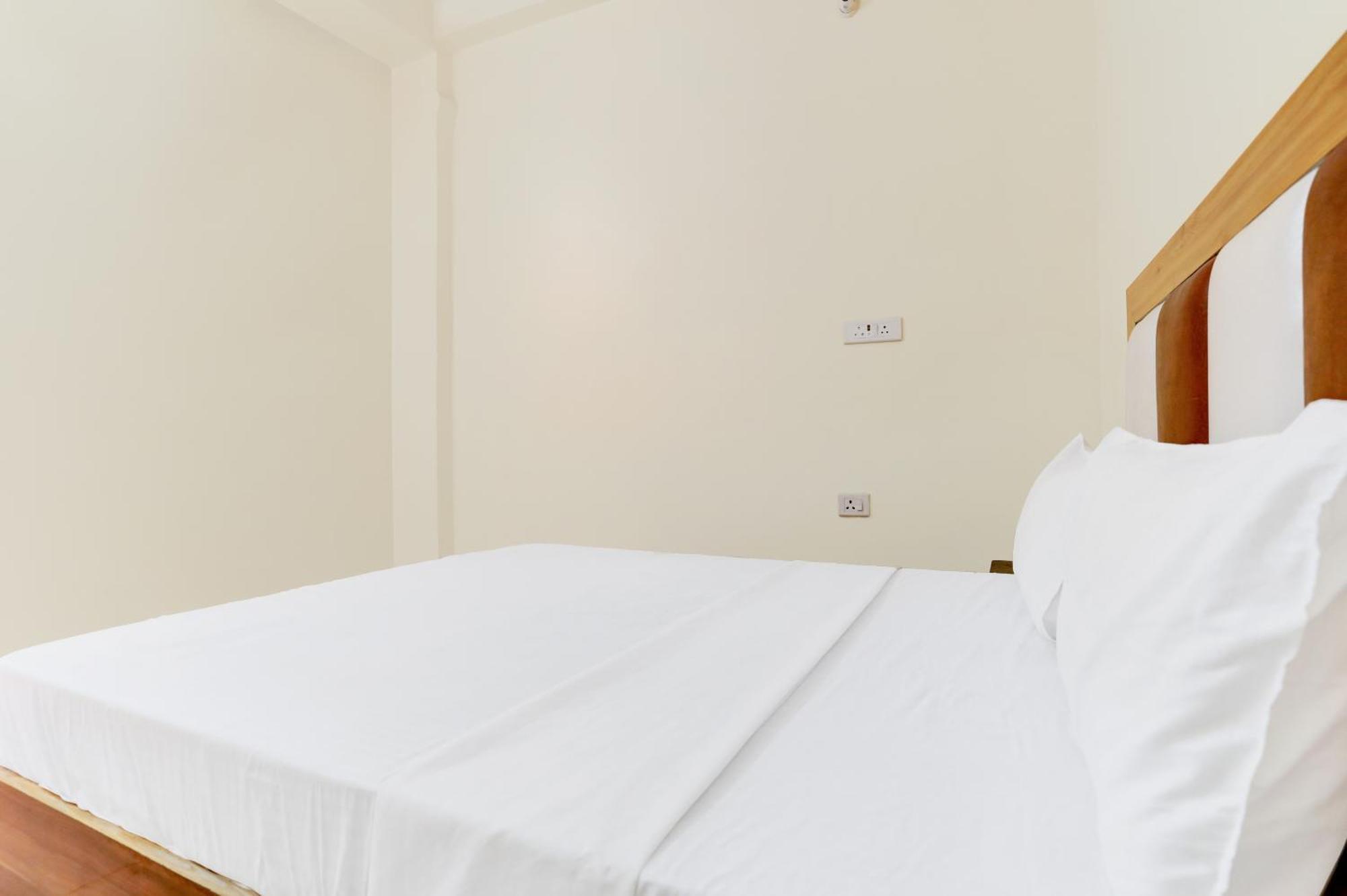 Hotel O Blu Moon 가지아바드 외부 사진
