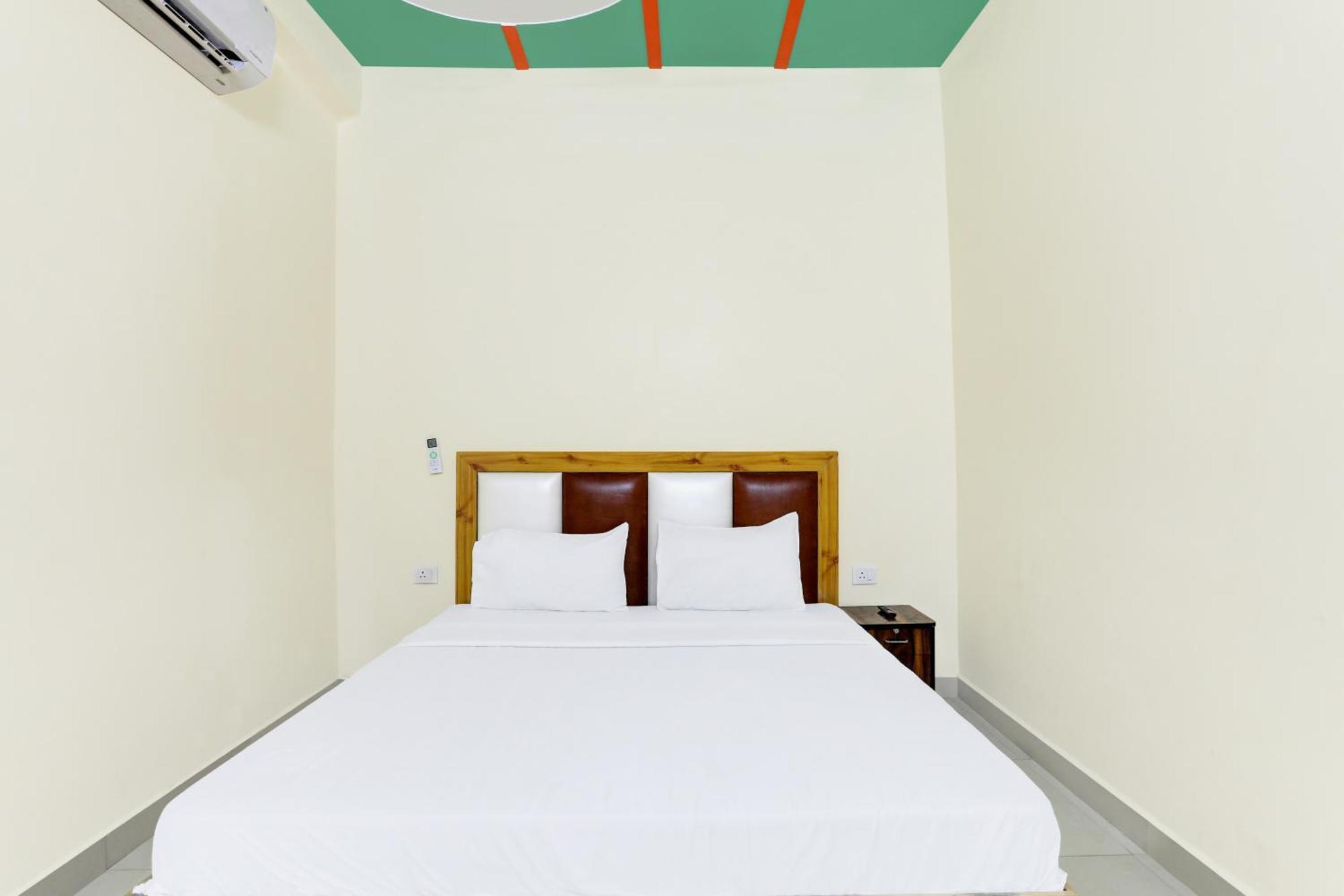Hotel O Blu Moon 가지아바드 외부 사진